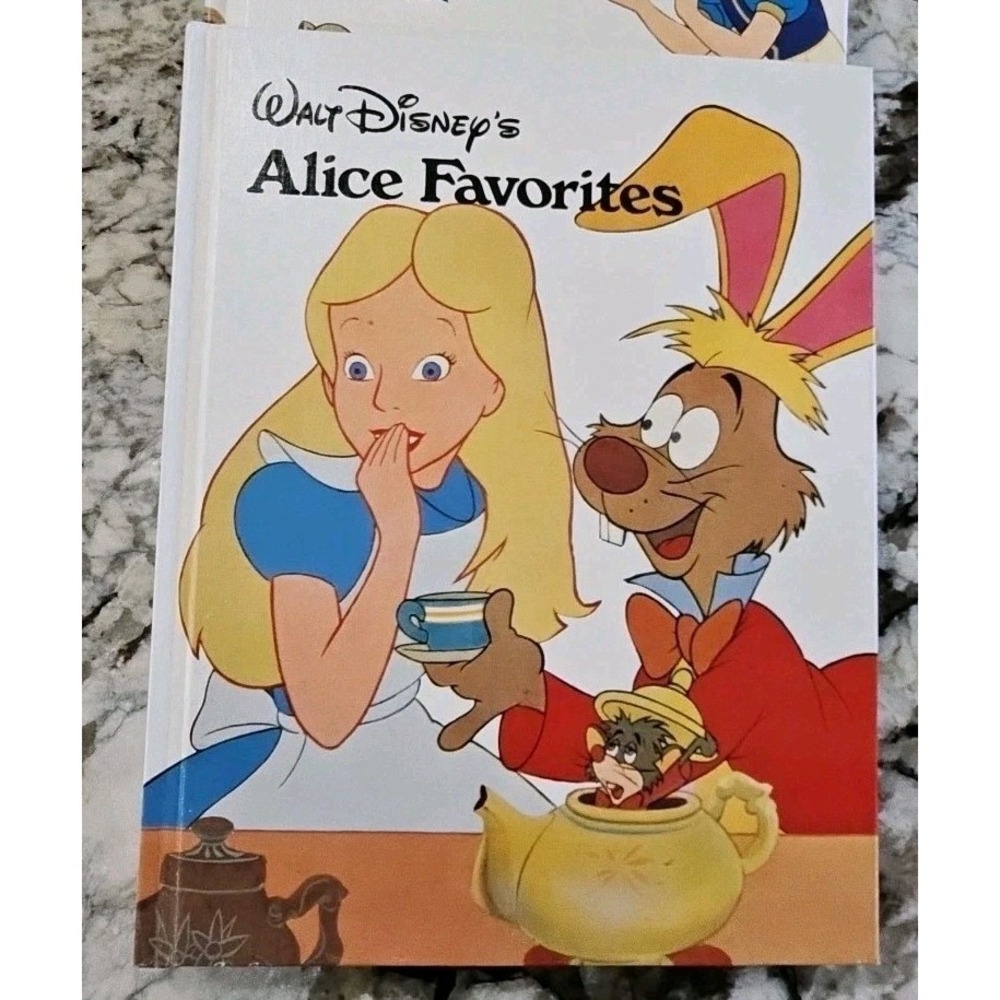 Vintage SET‎ OF 5  Walt Disney Books - Hardcover, 1973 Danbury Press EXCELLENT!! - Picture 3 of 16